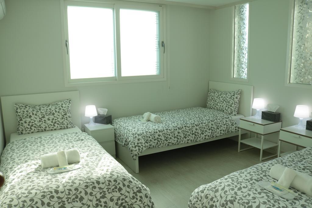 אינצ'ון Korus Guesthouse מראה חיצוני תמונה